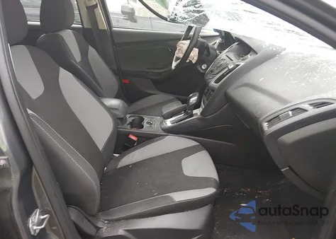 2014 Ford Focus Se из США, поврежденный, VIN 1FADP3F2XEL275071